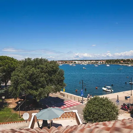 Vinea Umag, Ulica G Garibaldia 2 *