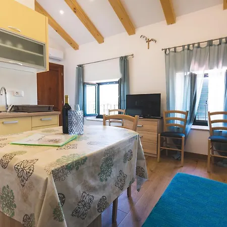Vinea Umag, Ulica G Garibaldia 2 Apartment
