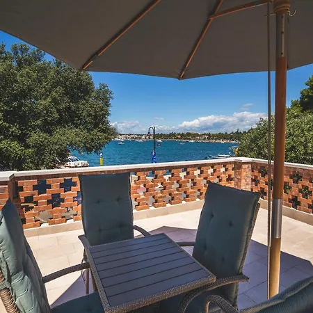 Apartmán Vinea Umag, Ulica G Garibaldia 2 *