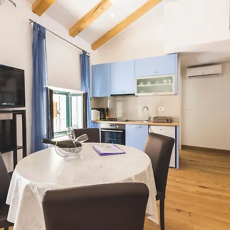 Apartmán Vinea Umag, Ulica G Garibaldia 2 Umag